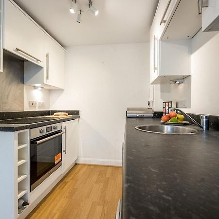 Modern Flat, Oxford City Centre Экстерьер фото